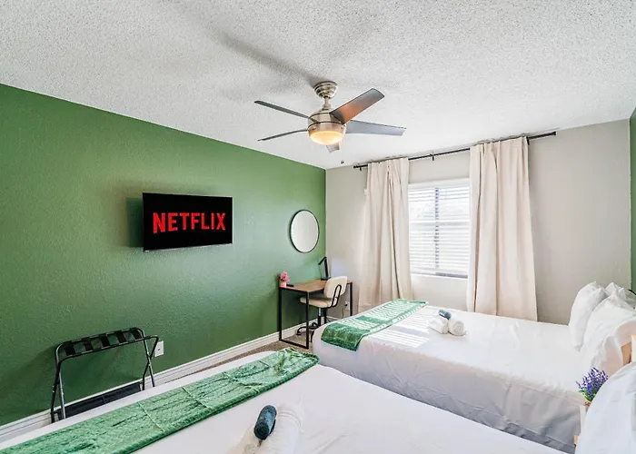 Apartment Location Pool Gym Balcony Parking Washer And Dryer