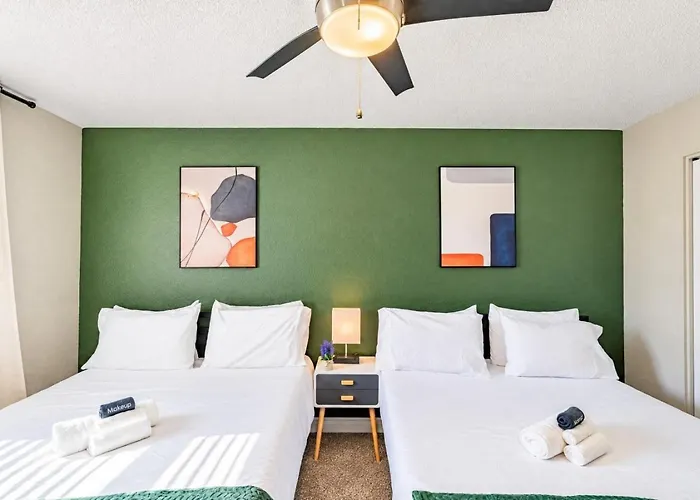 Location Pool Gym Balcony Parking Washer And Dryer Apartment Scottsdale