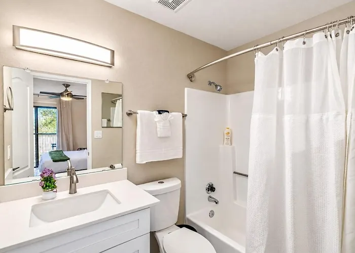 Location Pool Gym Balcony Parking Washer And Dryer Apartment Scottsdale